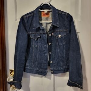 Levi's Dark Blue Denim Jean Jacket - Size: Medium